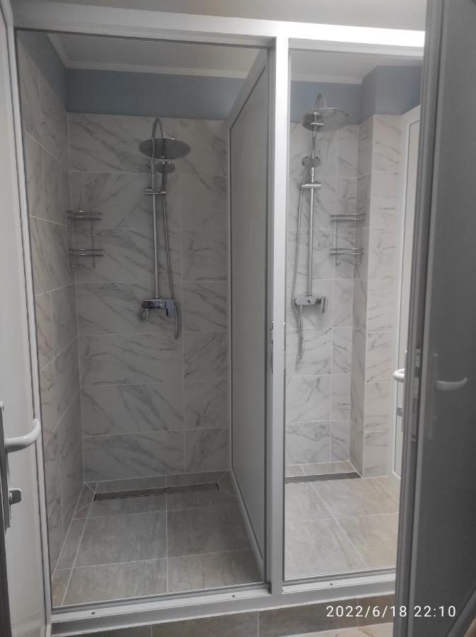 Romana Hotel Chişinău Extérieur photo
